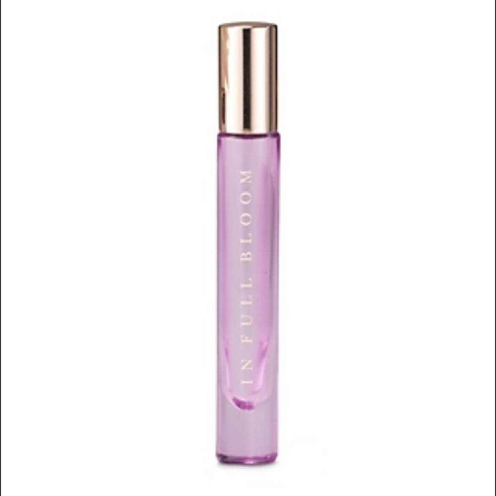 kate spade new york®
In Full Bloom Travel Spray